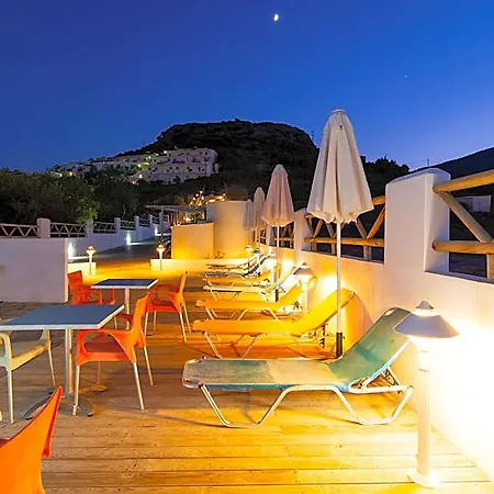 Hotel Okirroi And Apts Hersonissos (Crete)