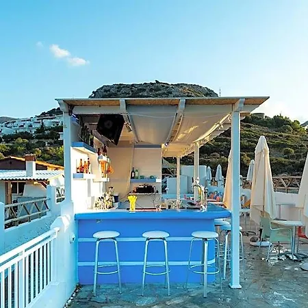Hotel Okirroi And Apts