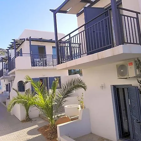 Hotel Okirroi And Apts