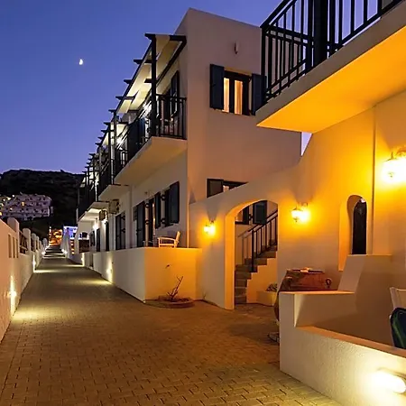 Okirroi And Apts Hotel Hersonissos (Crete)