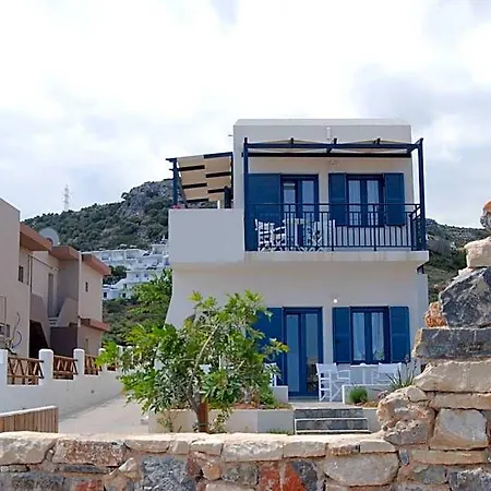 Okirroi And Apts Hotel 3*