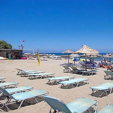 Hotel Okirroi And Apts 3*